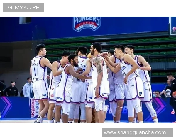 CBA精彩对决辽宁队迎战山东队势均力敌谁能笑到最后